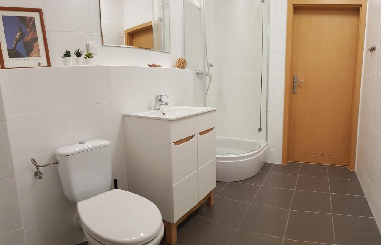 Frog Apartment - 2 Bedrooms And Living Room Świnoujście Exteriör bild